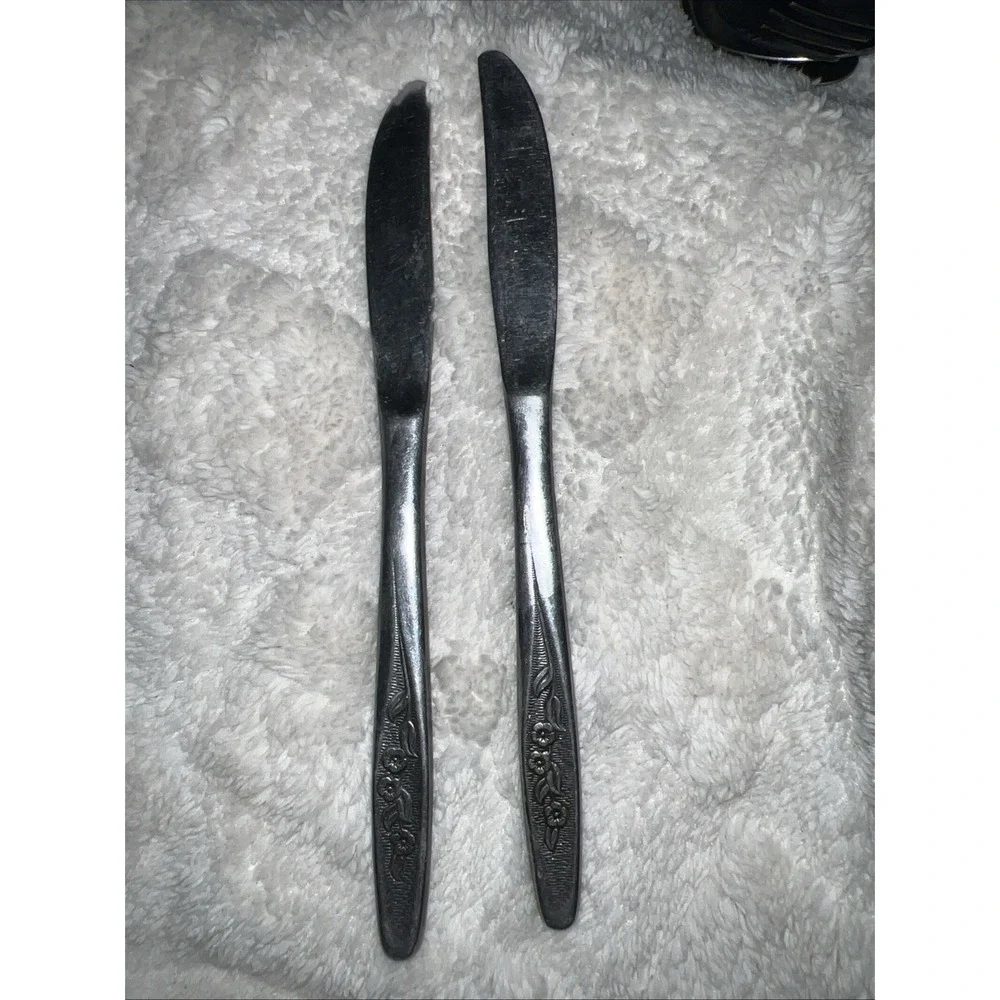Unmarked 2 Butter Knives Radiant Rose Pattern USA Used Superior Stainless?